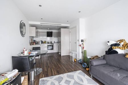 1 bedroom flat to rent - Photo 2