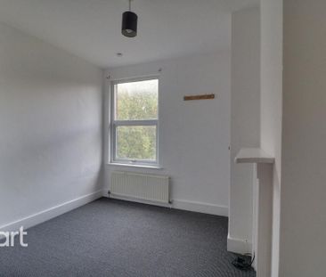 4 bedroom terraced house to rent - Photo 4