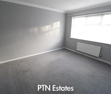 2 bedroom detached bungalow to rent - Photo 3