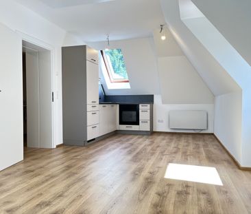 Top renovierte Mietwohnung in Ruhelage in Liezen! - Photo 1