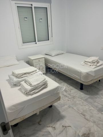 Luxurious Two-Bedroom Apartment in Casares - Photo 3