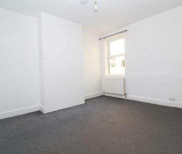 Strover Street, Gillingham, ME7 - Photo 2