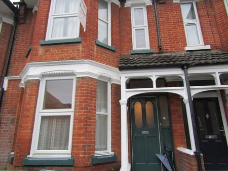 Tennyson Road, Southampton - Photo 4