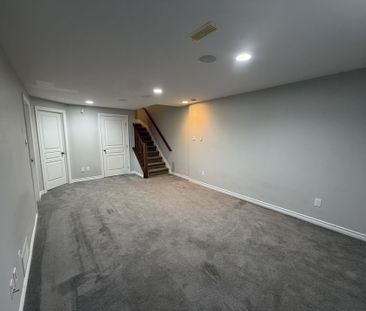 For Lease - 744 Bowercrest Crescent, Blossom Park - Airport and Are... - Photo 2