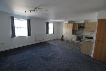 2 bedroom apartment to rent - Photo 3