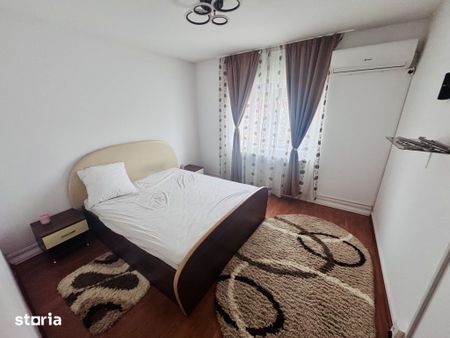 De închiriat apartament cu 3 camere etajul 2 Dumbrava Nord/piata mica - Fotografie 2