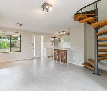 9 MONTH LEASE ONLY! - Photo 2