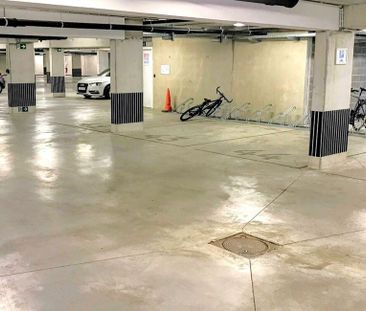 Woning te huur in Schaarbeek voor € 1.600 met 2 slaapkamers - Foto 1