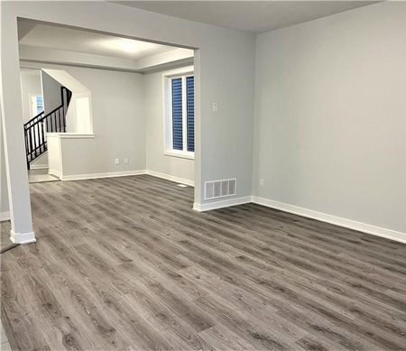 For Lease - 321 Crossway Terrace, Stittsville - Munster - Richmond, Ontario - Photo 2