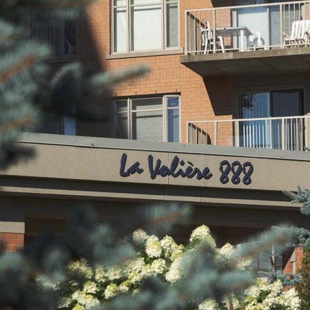 4 1/2 - Ste-Foy - immeuble de prestige - juillet ou septembre - Photo 4