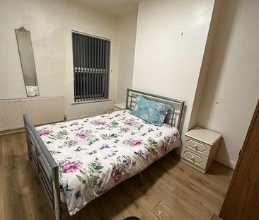 Room in a Shared House, Britannia St, CV2 - Photo 1