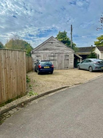 Cranmore, Shepton Mallet, BA4 - Photo 2