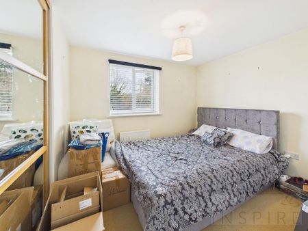 2 bedroom apartment to rent - Photo 4