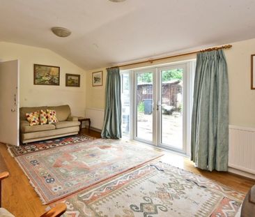 Nottingham Road, Heronsgate, Rickmansworth,WD3 - Photo 4