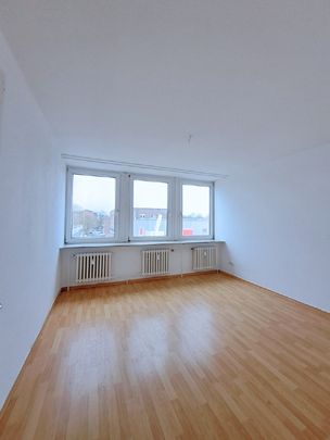 Vor den Toren Hamburgs! Sanierte 2 Zimmerwohnung! - Photo 1