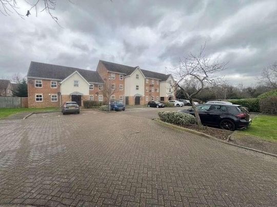 Osprey Road, Waltham Abbey, EN9 - Photo 1