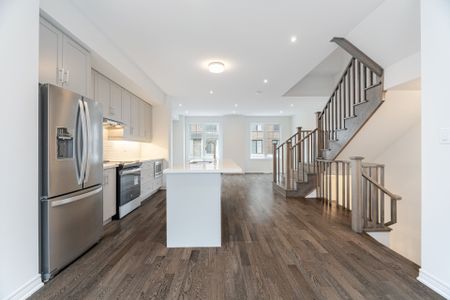 For Lease - 61 Folcroft Street, Brampton, Ontario - Photo 3