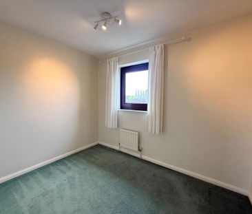 3 bedroom detached house to rent - Photo 2