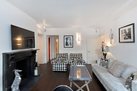 33a Rutland Court, Rutland Gardens, Westminster, London, SW7 - Photo 3