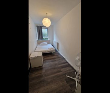 Room in a Shared House, Barnardo Gardens, E1 - Photo 6