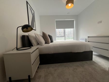 2 Bed Flat, Ordsall Lane, M5 - Photo 3