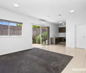 3/14 Rymill Court, Altona North, VIC 3025 - Photo 5