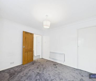 2 bedroom ground floor maisonette to rent - Photo 4