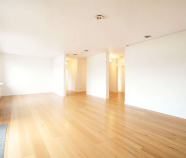 Wo Stadt und Himmel sich treffen – Wohnkomfort mit Weitblick - Foto 2