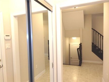 For Lease - 51 Hazelton Avenue, Hamilton, Ontario - Photo 5