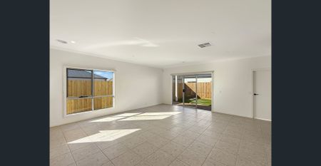 🏠 Brand New 4-Bedroom in Eynesbury - Photo 2