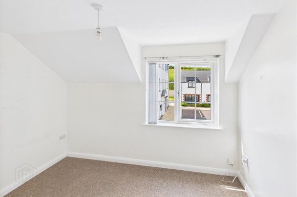 26 Fort Manor, Dundonald, Belfast, BT16 1ZA - Photo 1