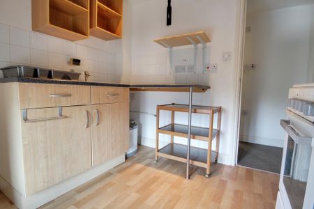 1 bedroom flat to rent - Photo 3