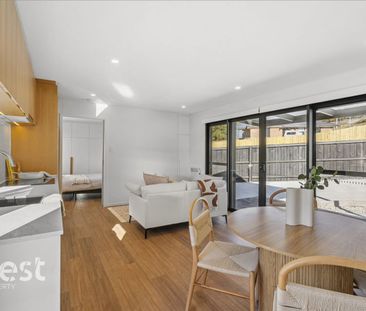 Modern Two-Bedroom modular rental in Claremont, Tasmania - Photo 2