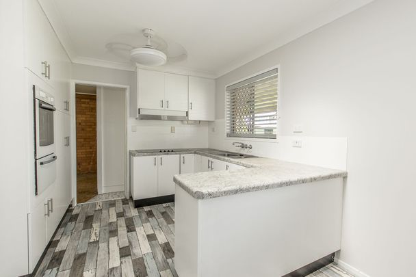 32 Rossiter Street, Cranbrook - Photo 1