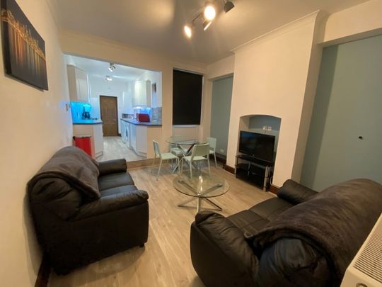 327 Dawlish Road - Photo 1