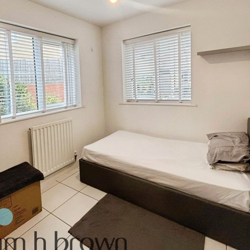 Bamboo Crescent, BRAINTREE - Photo 1