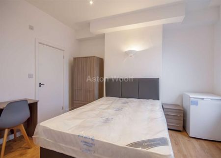 Hucknall Road Carrington - Photo 2