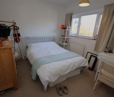 2 bedroom maisonette to rent - Photo 3