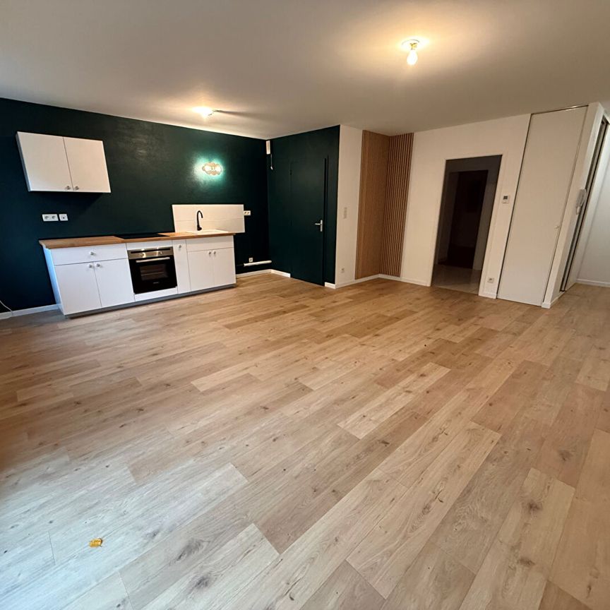 Location Appartement 3 pièces 65m² - Photo 1