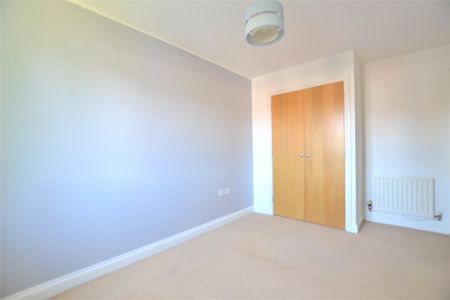 Barnaby Court, Gloucester, GL1 - Photo 4