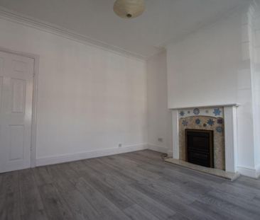 2 bedroom house to rent - Photo 2