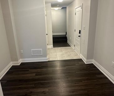 For Lease - 2461 Belt Lane, Oakville, Ontario - Photo 1