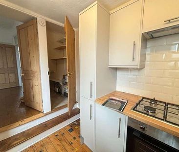 Highfield, Scarborough, YO12 - Photo 4