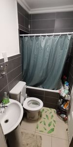 Room in a Shared Flat, Station Road, NW10 - Photo 3
