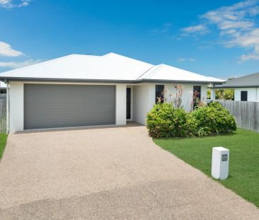 Elegant Family Home - Photo 6