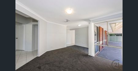 Renovated home with large powered workshop - Photo 3