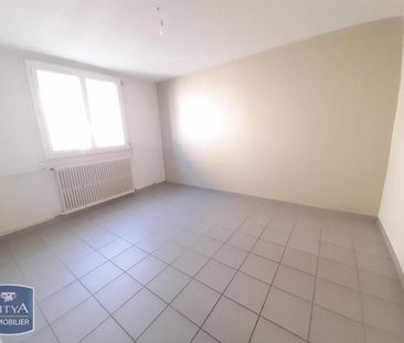 Location Appartement 2 pièces 41m² AGEN 47000 - Photo 2