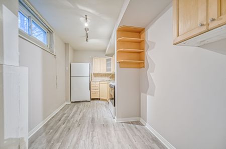 For Lease - 35 Bellhaven Road Unit# Lower, Toronto, Ontario - Photo 5