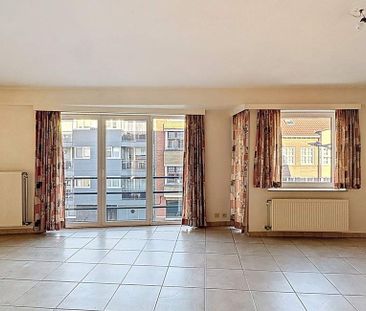 Appartement te huur in Eeklo voor € 775 met 2 slaapkamers - Photo 1