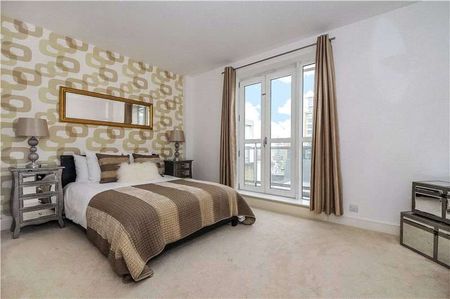 Hanover House, 32 Westferry Circus, Canary Wharf, London, E14 8RH - Photo 5